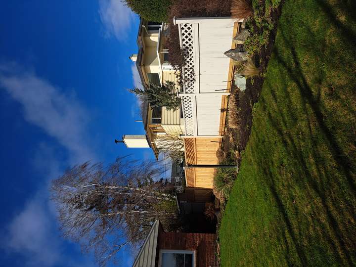 replacing section of fence in oak bay 