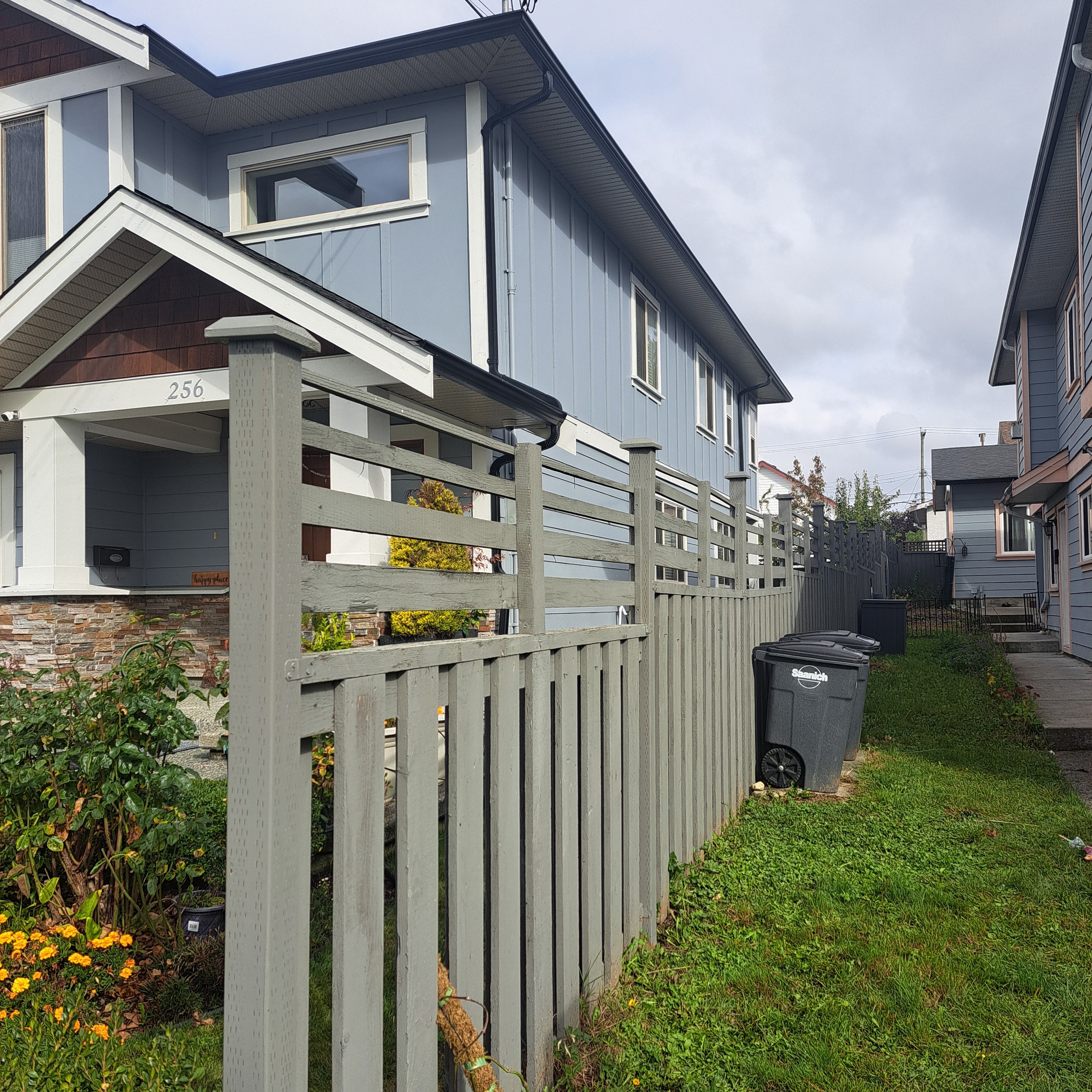 Finished fence post replacement in Saanich Core