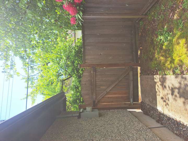 Fence post replaced to make gate work again